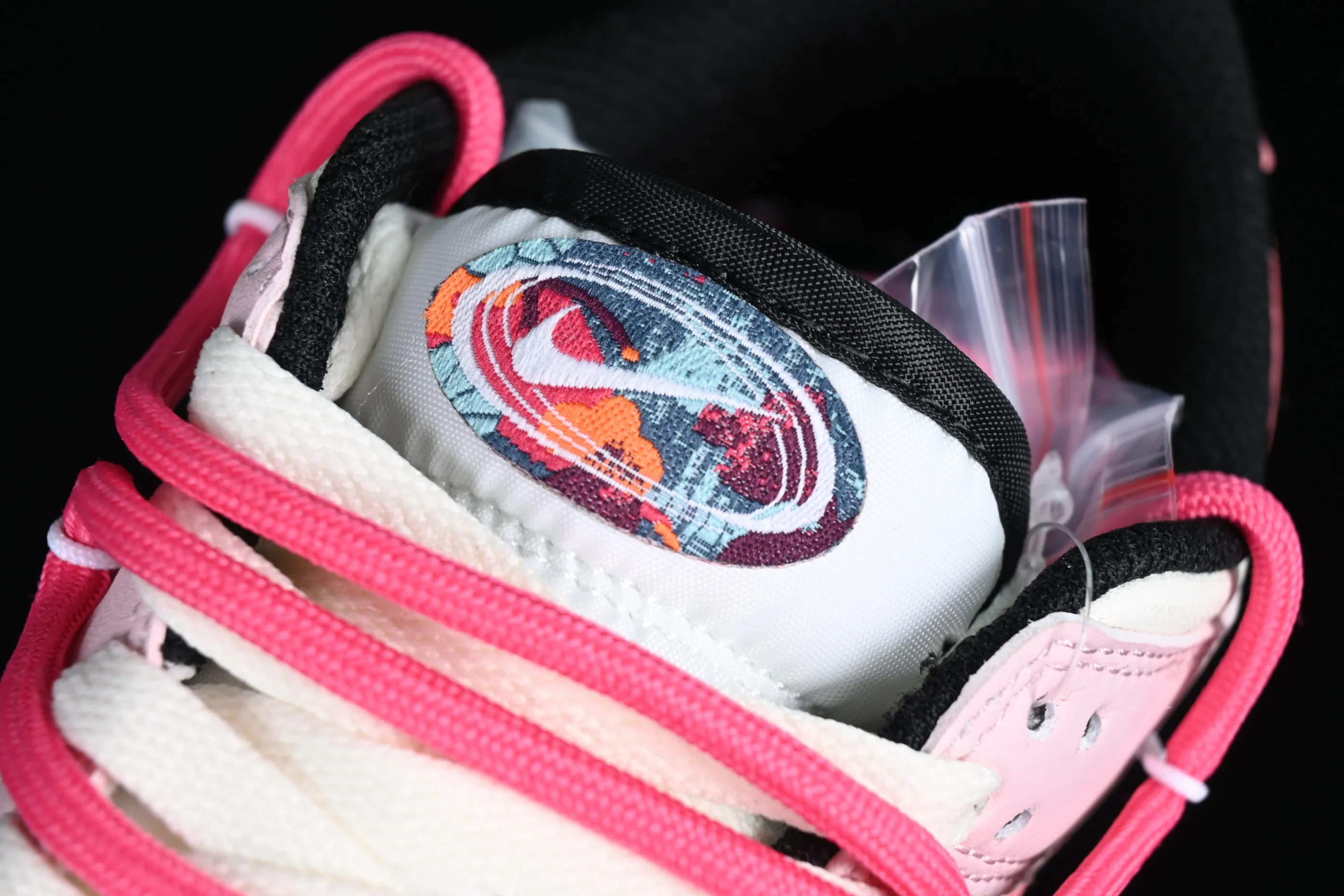 All Categories Nk SB Dunk Series Nk SB Dunk Low Low-top sneakers Nk Dunk Low "Multi Color" Vibrant three hooks Customized version of deconstructed strap casual sneakers FD4623-131